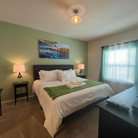 Super Comfy And Spacious 3 Bedroom 10 Minutes From Disney, With Major Shopping 4 Minutes Away Kissimmee Buitenkant foto