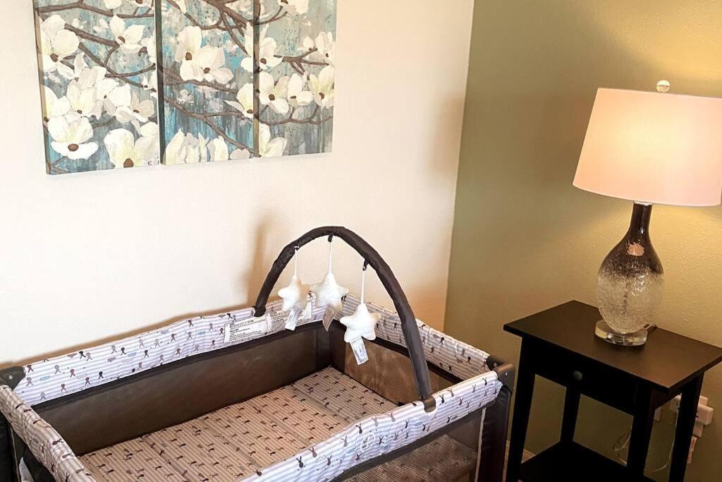 Super Comfy And Spacious 3 Bedroom 10 Minutes From Disney, With Major Shopping 4 Minutes Away Kissimmee Buitenkant foto