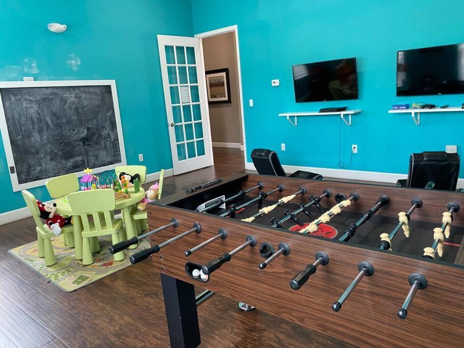 Super Comfy And Spacious 3 Bedroom 10 Minutes From Disney, With Major Shopping 4 Minutes Away Kissimmee Buitenkant foto